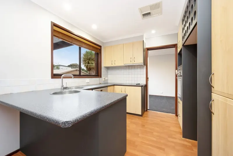 80 Carlile Street, Evatt, photo 5