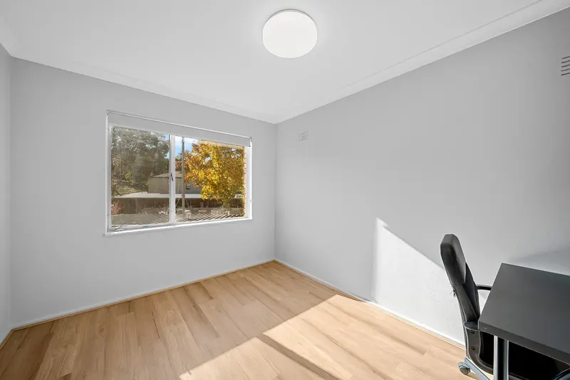 18/114 Blamey Crescent, Campbell, photo 7