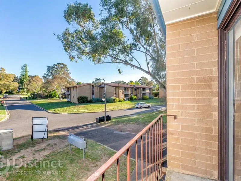 3/4 Keith Street, Scullin, photo 8