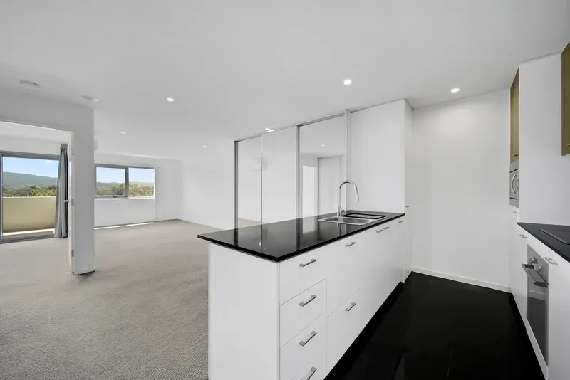 64/10 Ipima Street, Braddon, photo 6