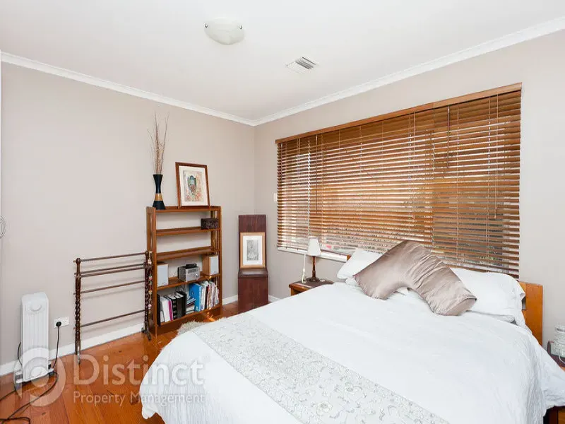 62 Richard Avenue, Crestwood, photo 5