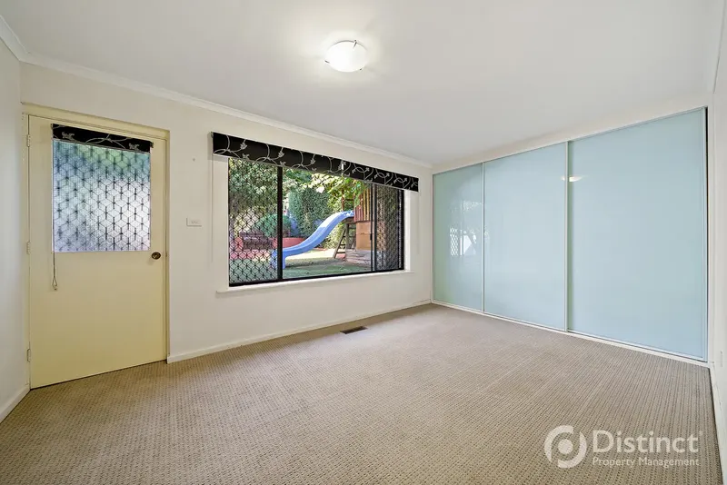 80 Walker Crescent, Narrabundah, photo 9