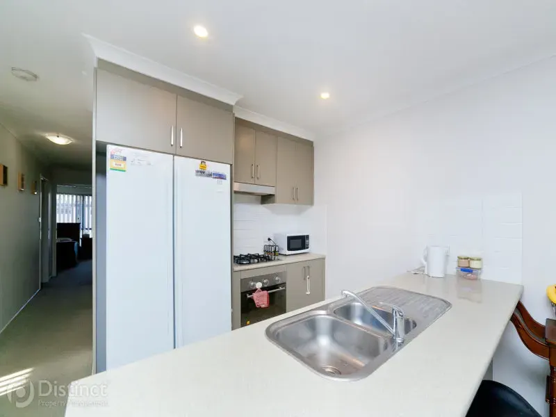 17 Audrey Cahn Street, Macgregor, photo 2