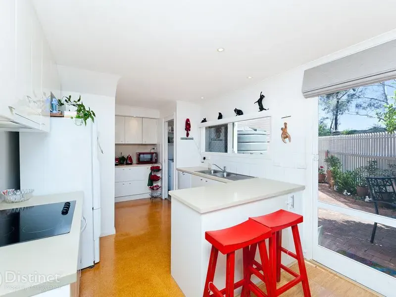 22 English Court, Phillip, photo 2