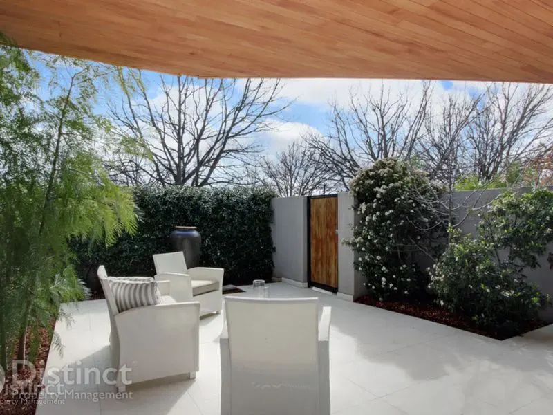 1/35 Esperance Street, Red Hill, photo 2