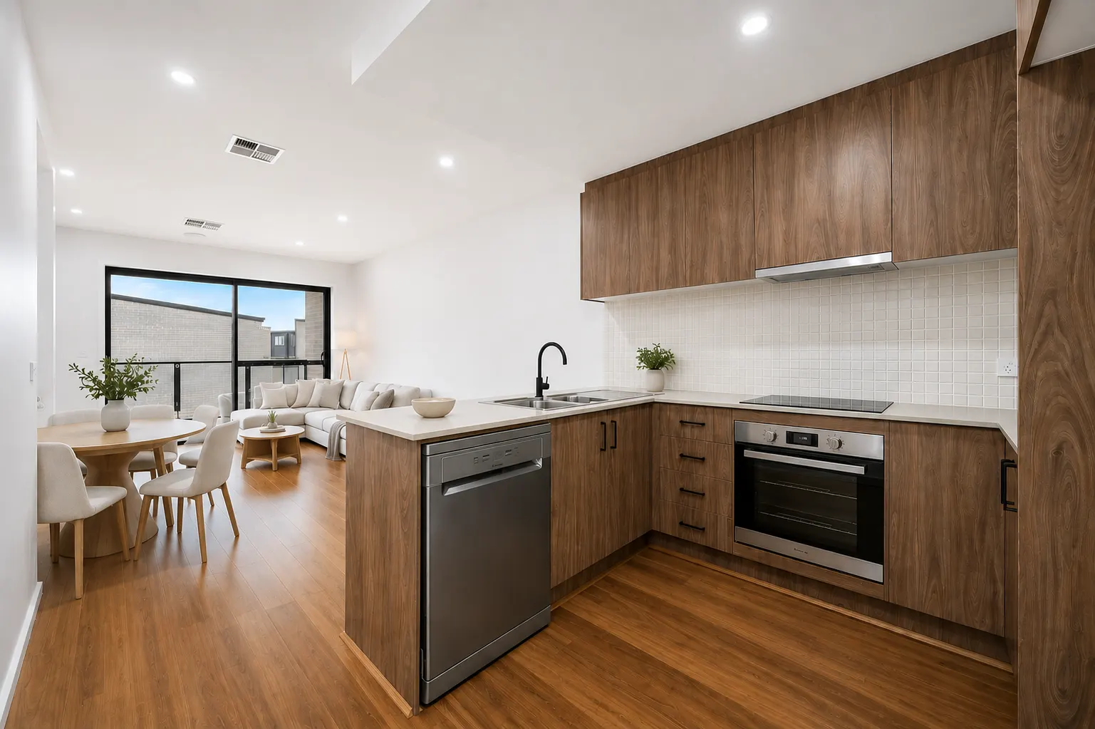 13/562a Cotter Road, Coombs, photo 1