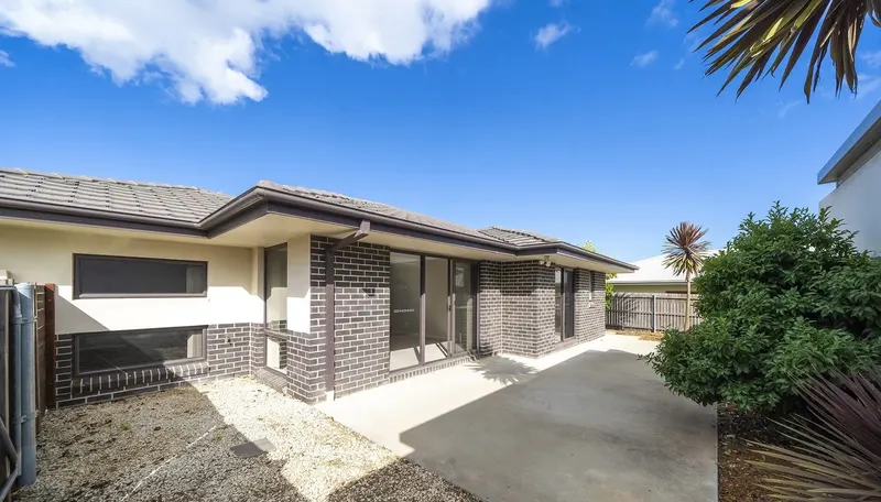 47 Errol Street, Crace, photo 12