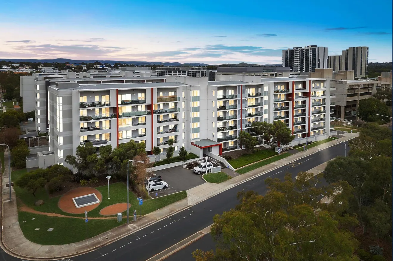 325/80 Chandler Street, Belconnen, photo 1