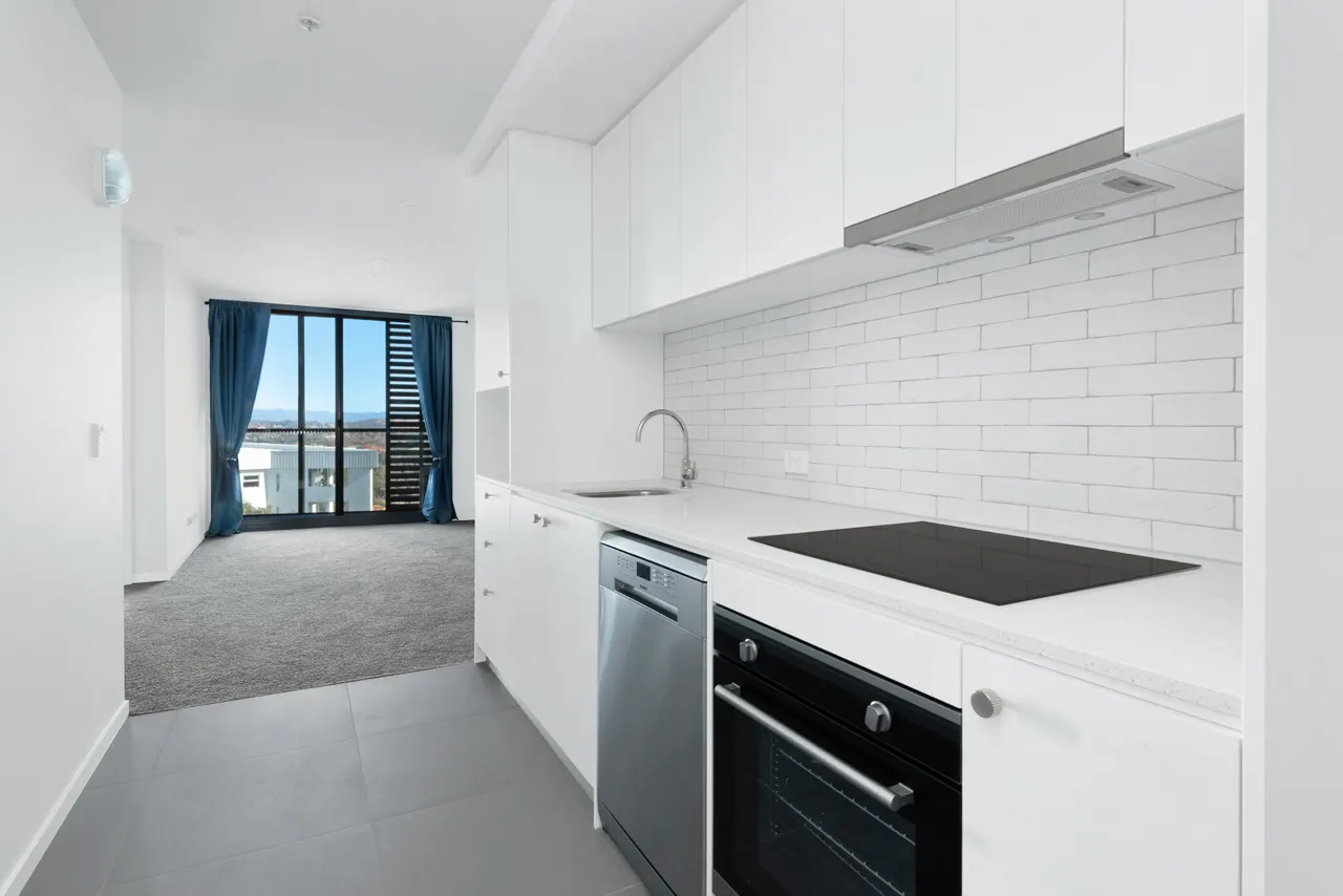 803/90 Swain Street, Gungahlin, photo 1