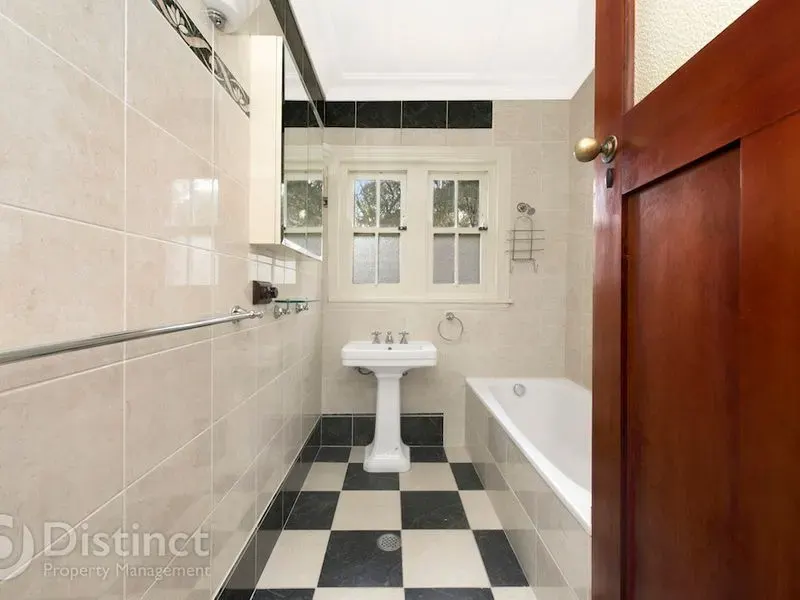 3 Doonkuna Street, Reid, photo 10