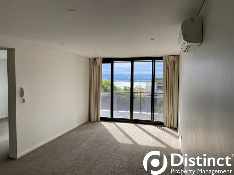 131/32 Blackall Street, Barton, photo 4