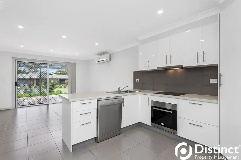 45 Tristania Street, Rivett, photo 3