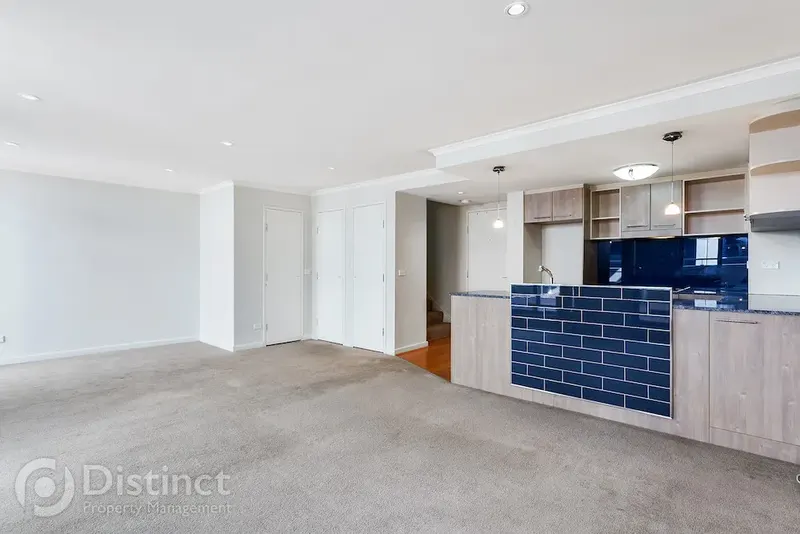 609/16 Moore Street, City, photo 5
