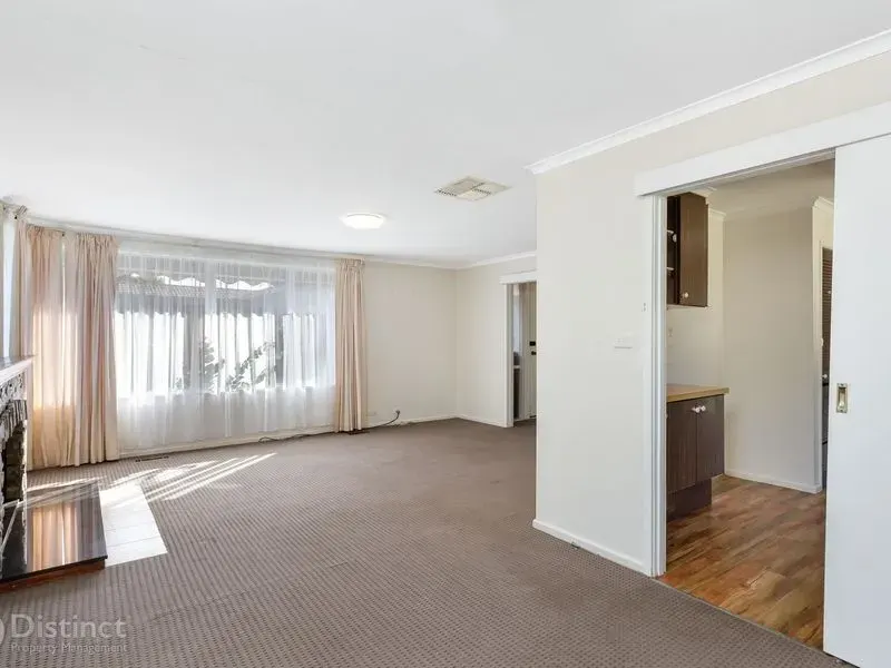 7 Frayne Place, Stirling, photo 4