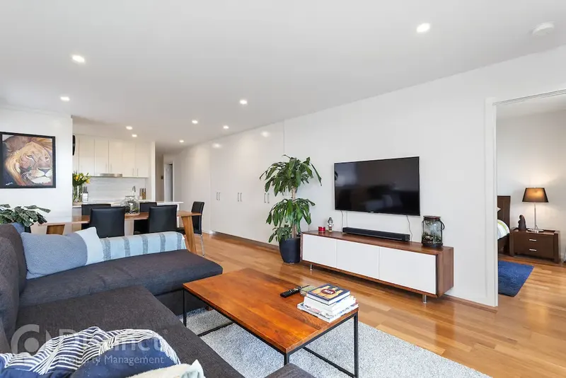 35/111 Canberra Avenue, Griffith, photo 10