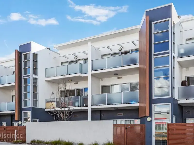 66/41 Clare Burton Crescent, Franklin, photo 1