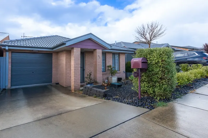 32 Isbister Street, Macgregor, photo 3