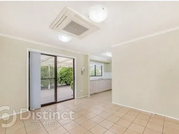 24 Altson Circuit, Conder, photo 3