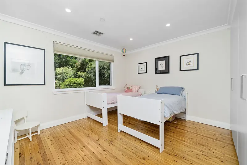 98 Vasey Crescent, Campbell, photo 10