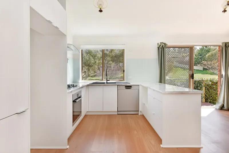 1/6 Berra Close, Ngunnawal, photo 5