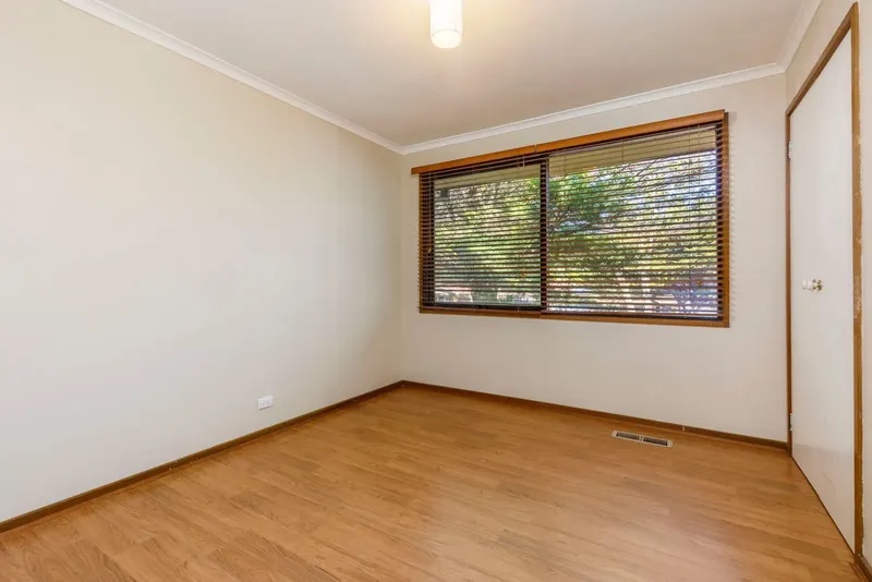 26 Merriman Crescent, Macarthur, photo 11