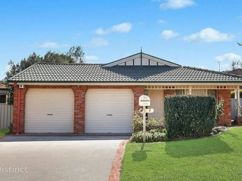 1 Thomas Royal Gardens, Queanbeyan East, photo 1