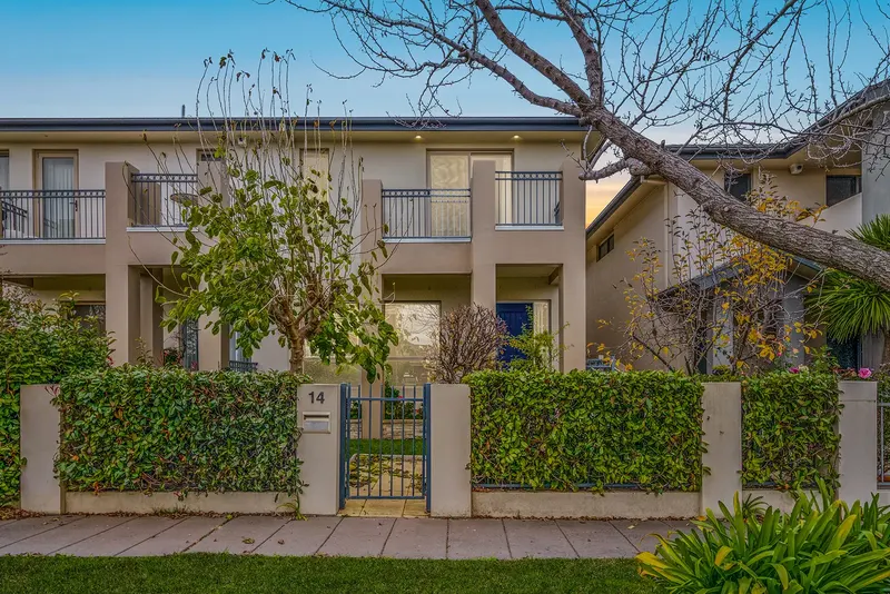 14 Wombeyan Street, Harrison, photo 2