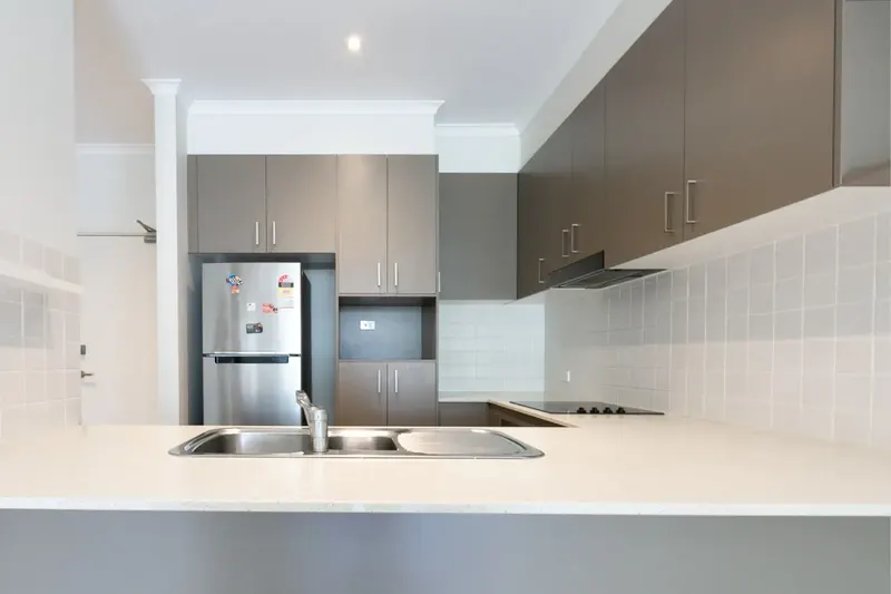 9/7 Coolac Place, Braddon, photo 2