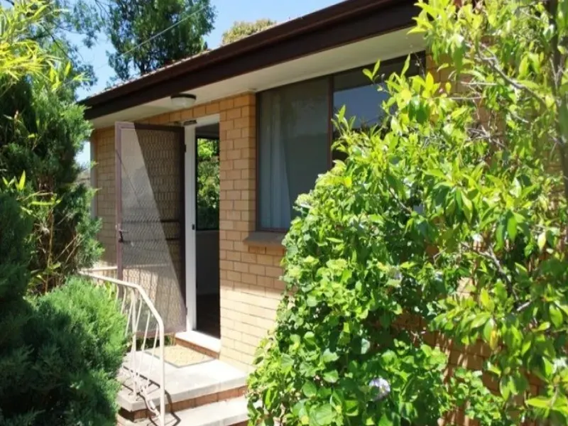 11b Gamor Street, Waramanga, photo 2