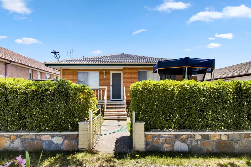 12 Waterloo Street, Queanbeyan NSW 2620, photo 1