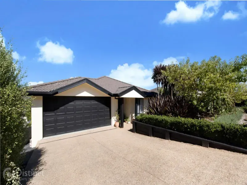13 Terrara Close, Jerrabomberra