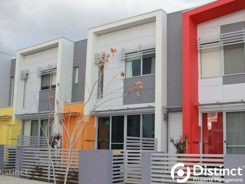 14 Errol Street, Crace, photo 1