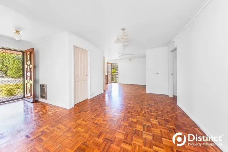 4 Bolton Place, Wanniassa, photo 3