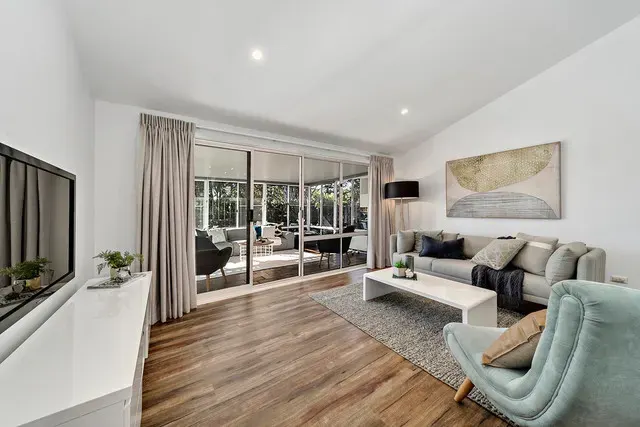 5 Teague Street, Cook