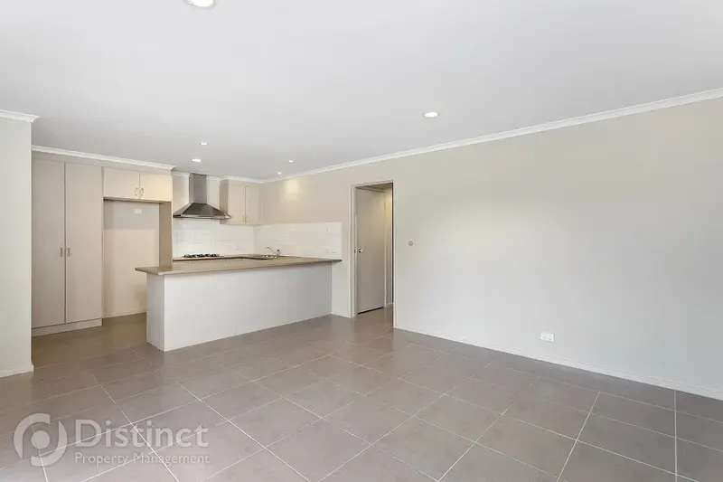 12 Mallett Street, Bonner, photo 5