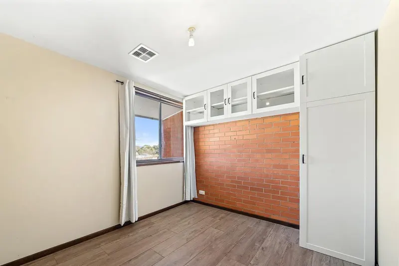 4 Cumbrae Place, Kambah, photo 6