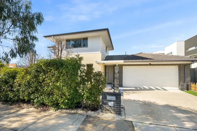 36 Errol Street, Crace