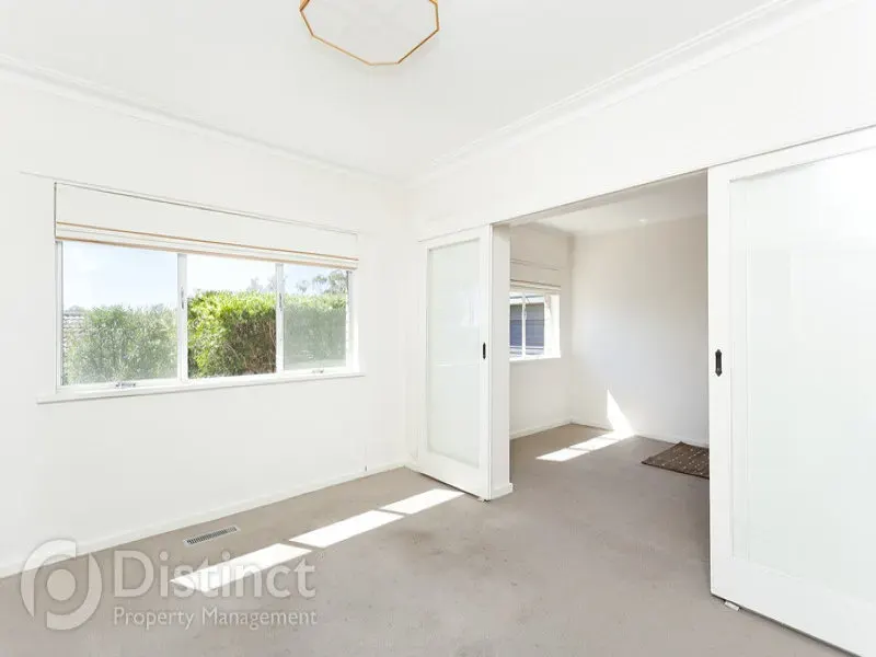 27 Waite Street, Farrer, photo 4