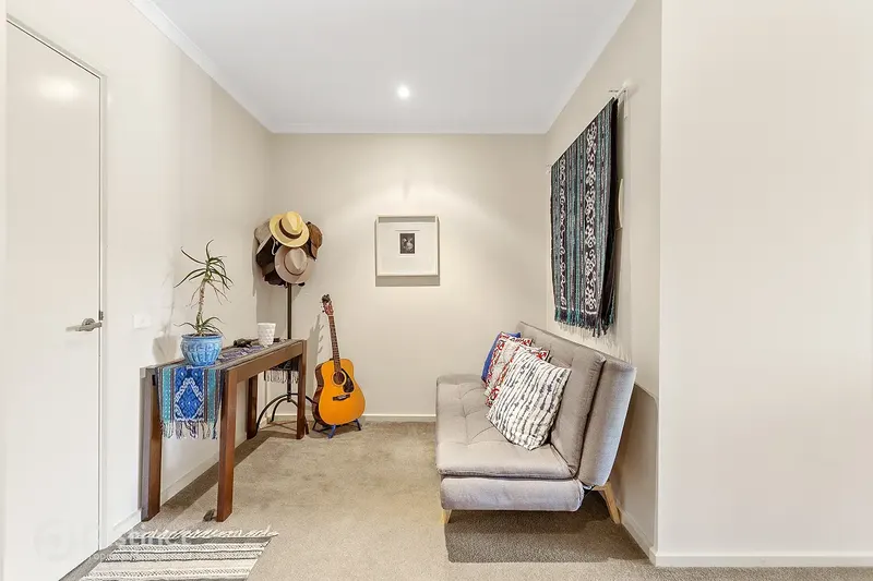 4/7 Coolac Place, Braddon, photo 8