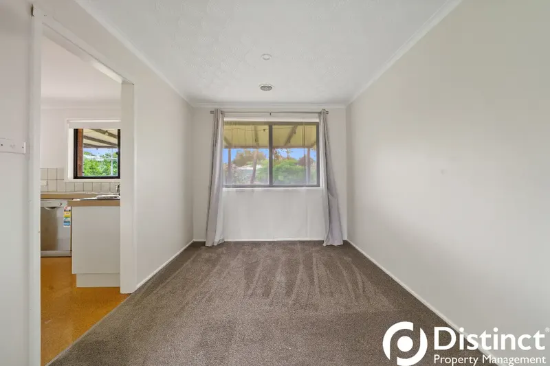 29 Ellerston Avenue, Isabella Plains, photo 8