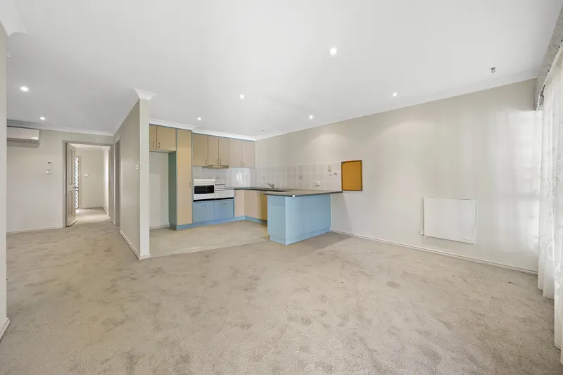 84 Rosewood Glen, Jerrabomberra, photo 2