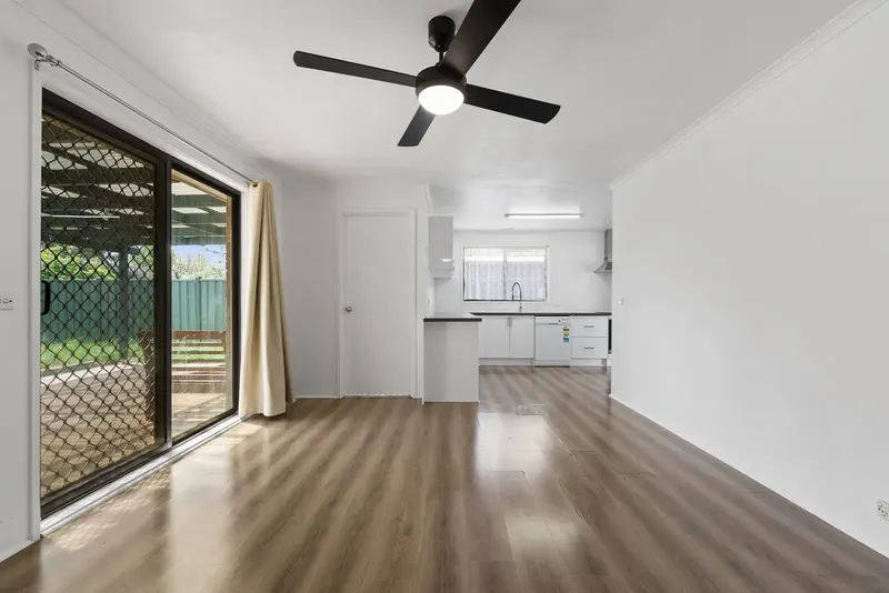 4 Pedley Place, Richardson, photo 3