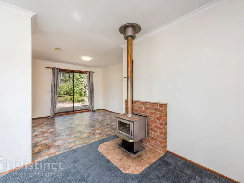 8 Laby Place, Theodore, photo 5