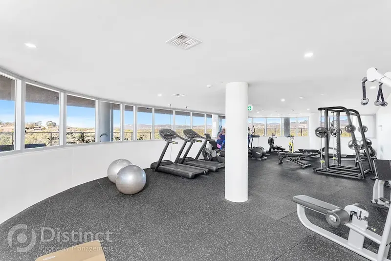 321/325 Anketell Street, Greenway, photo 12