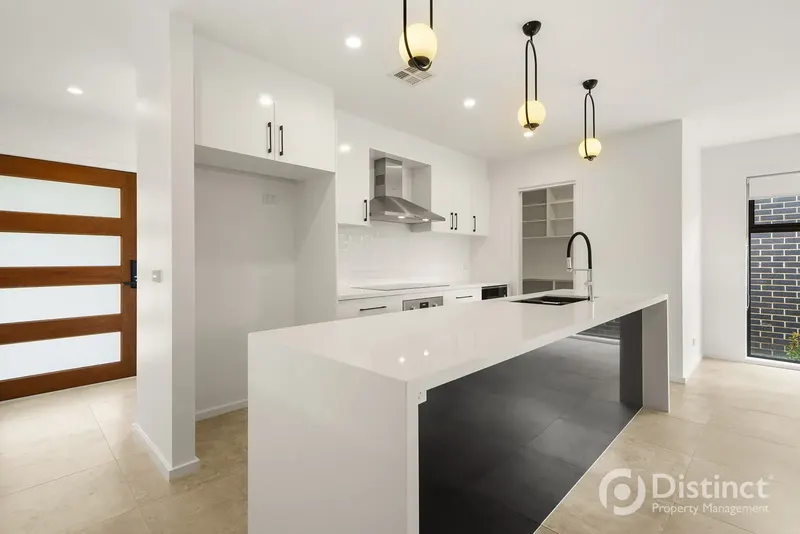 28 Grace Munro Crescent, Strathnairn, photo 2