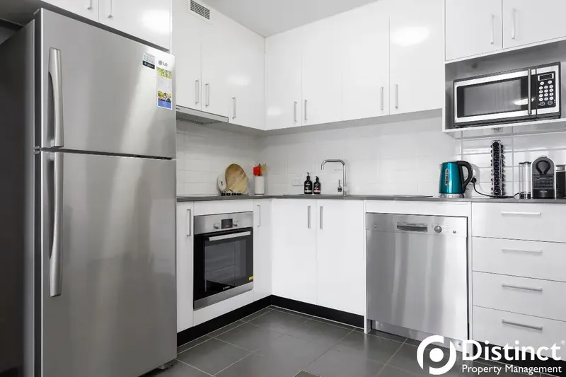 33/28 Mort Street, Braddon, photo 4