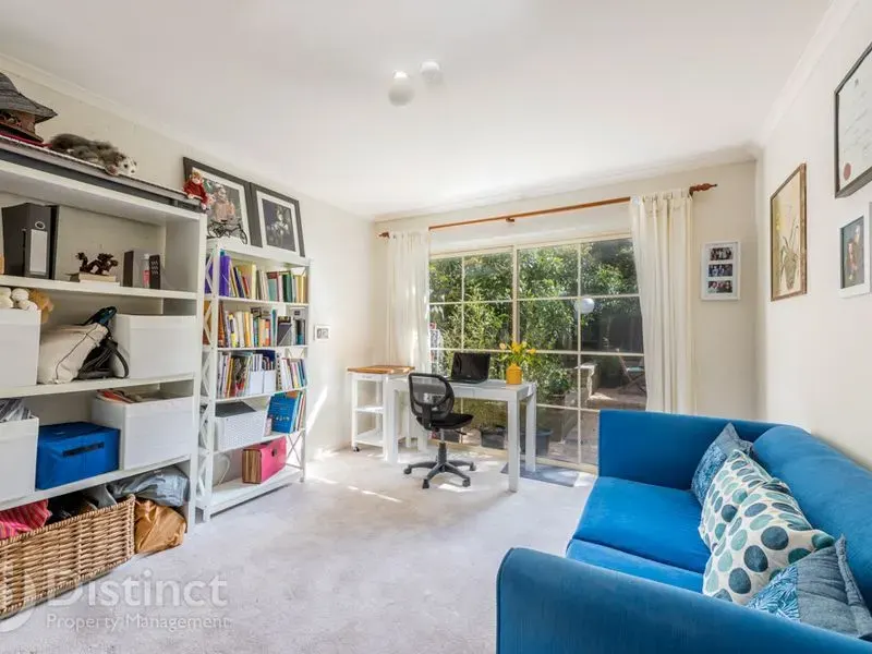 21/201 Goyder Street, Narrabundah, photo 5