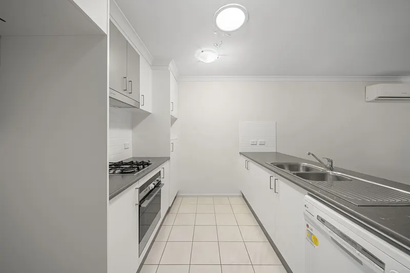 120 Burrumarra Avenue, Ngunnawal, photo 5