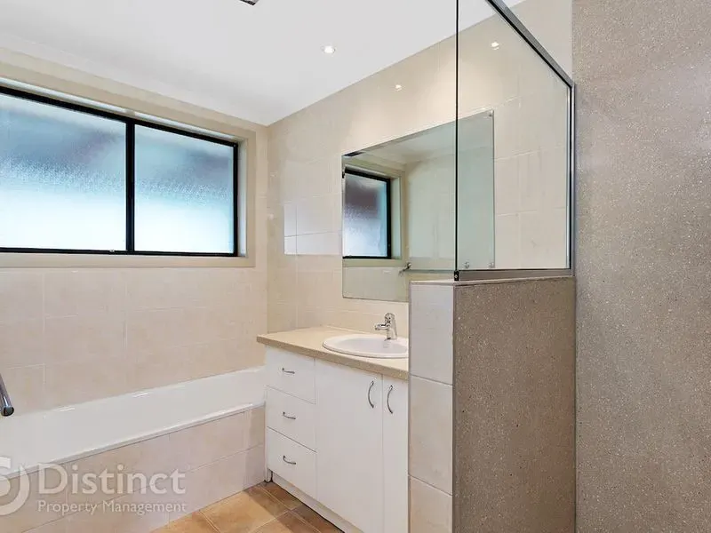 37 Deamer Court, Richardson, photo 9