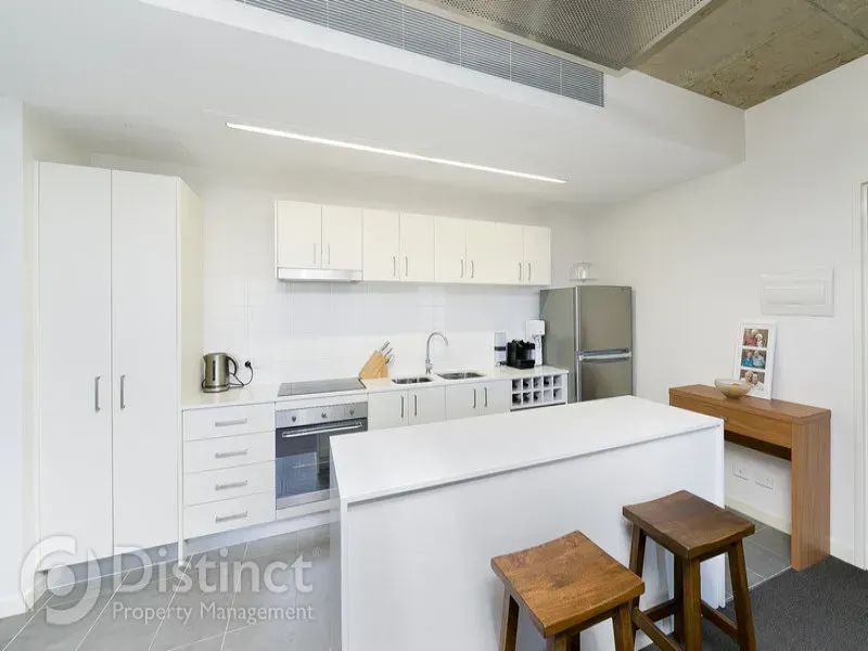 319/24 Lonsdale Street, Braddon, photo 2